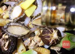 Illustration of how Buddha jumped over the wall 7