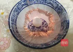 Illustration of how to make glazed glutinous rice balls 9