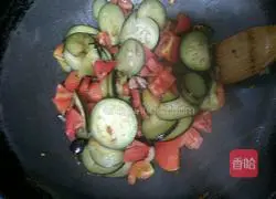 Illustration of how to cook eggplant with tomatoes 6