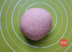Illustration of how to make pork buns with wine grains 3