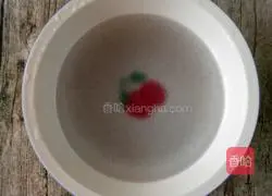 Illustration of how to make Mango Banana Sago Dew 3