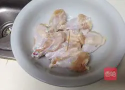 Illustration of how to make crispy chicken legs 2