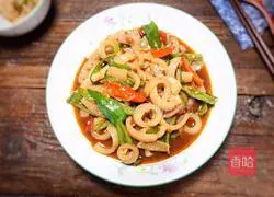 Illustration of home-style fried pork rinds 16