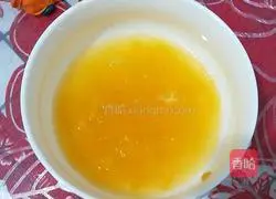 Illustration of how to make fresh orange waffles 2