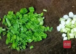 Illustration of tomato and egg braised noodles 3