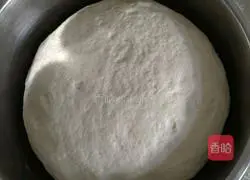 Illustration of how to make sesame sauce layer cake (risen dough) 6