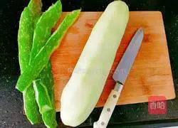 Illustration of how to make wolfberry melon 3