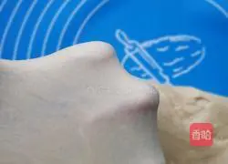 Illustration of how to make chive cheese buns 3