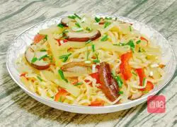 Illustration of how to make potato and mushroom mixed with cheese noodles 14