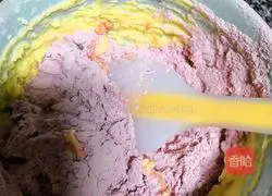 Illustration of how to make cherry blossom cookies 6