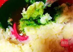 Illustration of how to make QQ fried taro balls 5