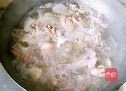 Illustration of how to make bamboo shoots and duck soup 5