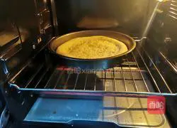 Bacon and Shrimp Cheese pizza recipe 3