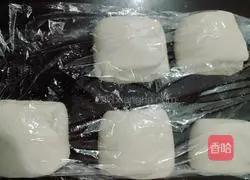 Illustration of how to make quick-frozen hand cakes 6