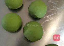 Illustration of how to make frog kidney bean buns 4