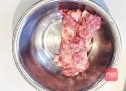 Illustration of how to make shrimp and winter melon soup 5