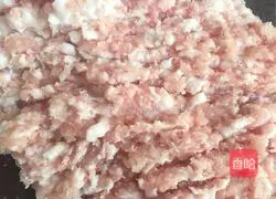 Illustration of how to make radish meatball soup 2