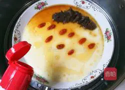 Illustration of how to make steamed eggs with sesame oil, wolfberry, sea cucumber and sea cucumber 9
