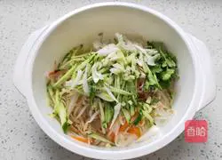 Illustration of how to make cold bean sprouts 4