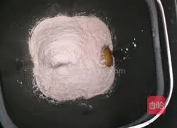 Honey and red date toast bread (bread machine) illustration 5