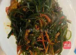 Illustration of how to make stir-fried meat with kelp and carrot 10