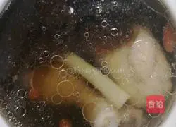 Illustration of how to make steamed chicken leg soup 8
