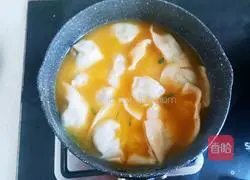 Illustration of how to make wontons with shepherd’s purse and fresh meat in sour soup 14