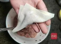 Illustration of the method of hand-wrapped breakfast 6