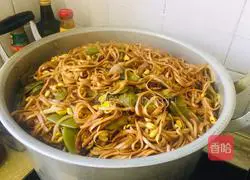 Illustration of how to make steamed noodles 16