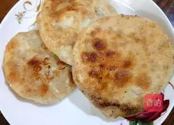 Illustration of how to make cabbage and pork patties 8