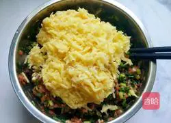 Lazy version of potato and pork pie recipe 11