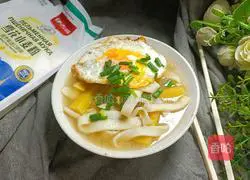 Pumpkin Soup Noodles - Magic Flour Recipe Illustration 16