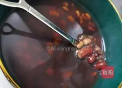 Illustration of how to make fried noodles with eggs 5