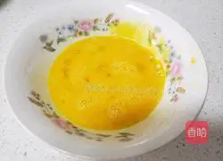 Illustration of how to make fried lettuce with duck eggs 3