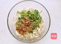 Illustration of how to make cold fried bean curd 9