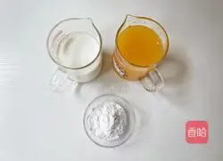 Illustration of how to make orange jelly with milk 1
