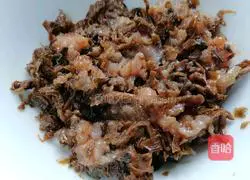 Illustration of how to make prunes and vegetable pancakes 7