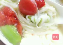 Illustration of delicious vegetable fish noodle soup 13