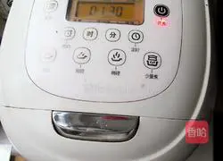 Illustration of how to make eight-treasure porridge 3