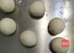 Illustration of how to make red panda steamed buns 5