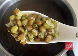Illustration of how to quickly boil mung bean water 6