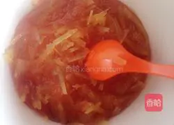 Illustration of making homemade honey grapefruit tea 5