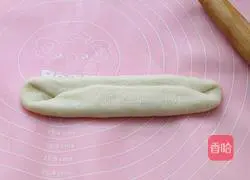 Illustration of how to make soft cream buns 7