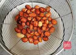 Illustration of how to make refreshing cold noodles 4