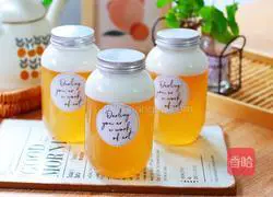 Illustration of how to use cool snow pear paste to stimulate breast milk 13