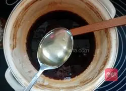 Illustration of homemade ancient autumn pear paste 21