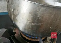 Illustration of how to make soy milk 5