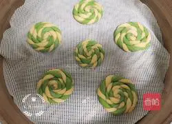 Spinach Pumpkin Steamed Bun Lollipop Recipe Illustration 11