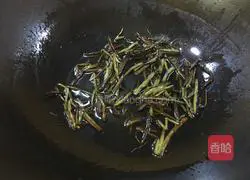 Illustration of how to make scallion oil noodles 5