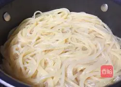 Illustration of making soy sauce cold noodles 1